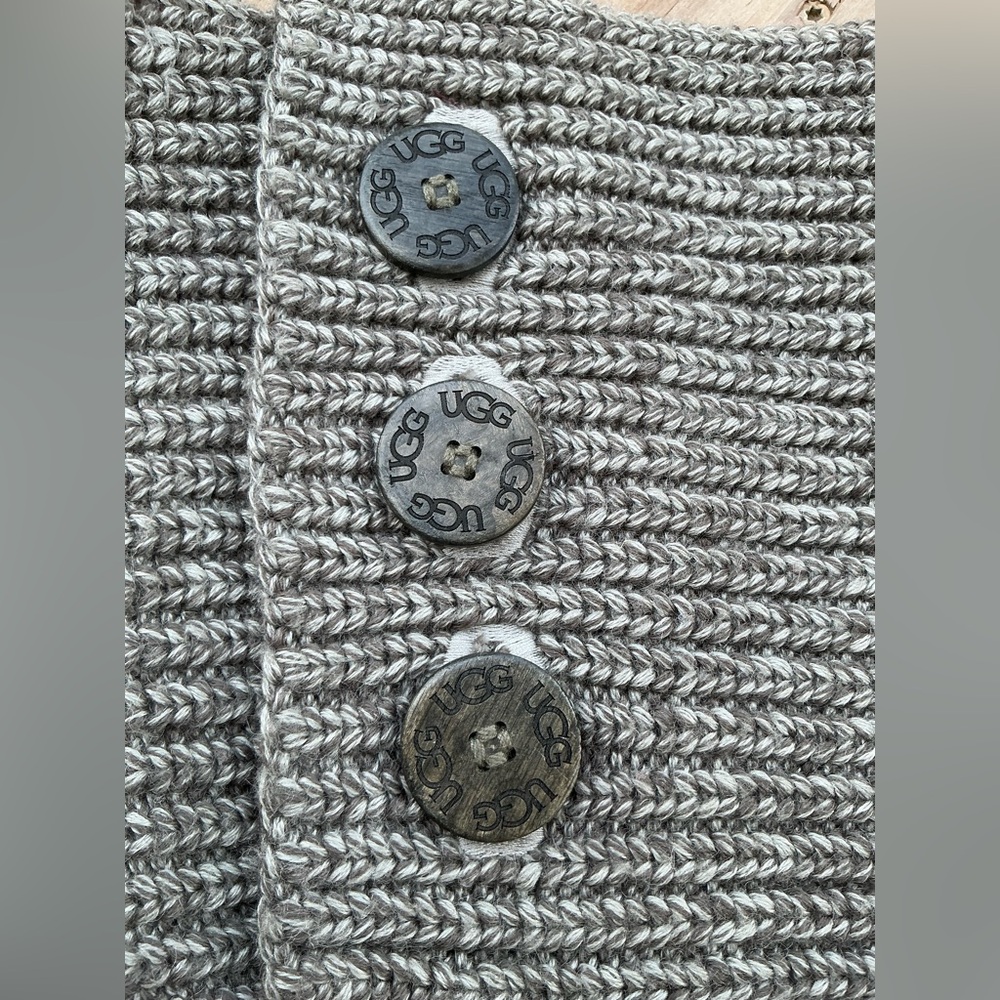 UGG knit boots 🔥🔥 - Picture 15 of 16